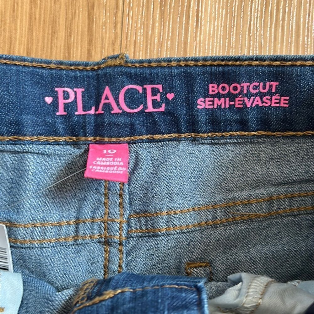 Children’s Place Size 10 BootCut Jeans - Picture 2 of 3